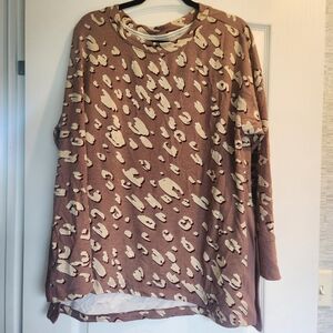 Wonderly Studio Womens Blouse Size 2XL Euc
